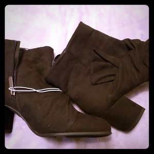***final price drop. Libby Edelman boots